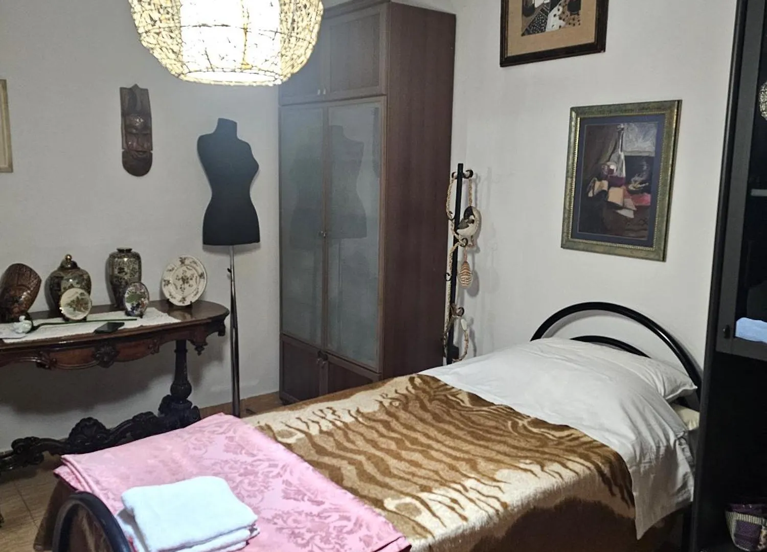 2-Bedroom Apartment With Dajti Mountain View تيرانا